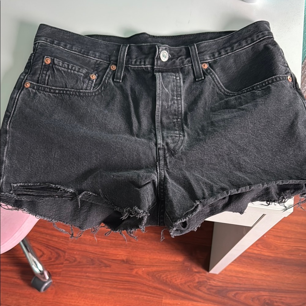 Black Denim Women's Levi’s Shorts